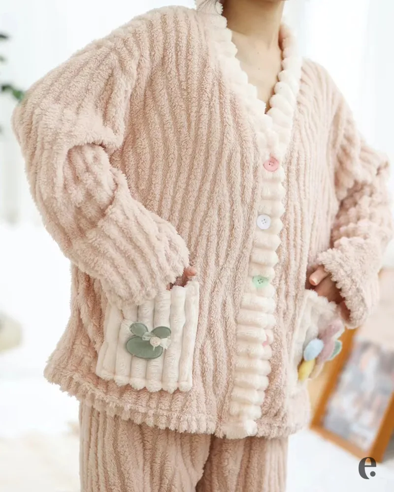 Winter Soft Warm Coral Flannel Pajama Set - Image 3