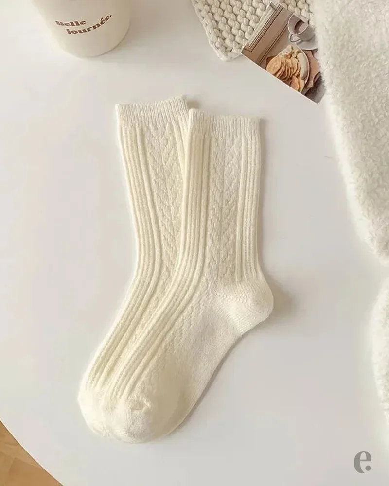 Thick & Warm Wool Winter Women Socks - Image 5