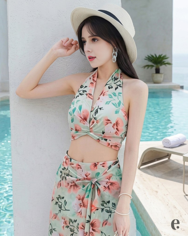 3 Pieces Floral Printed Halter Neck Swimsuit